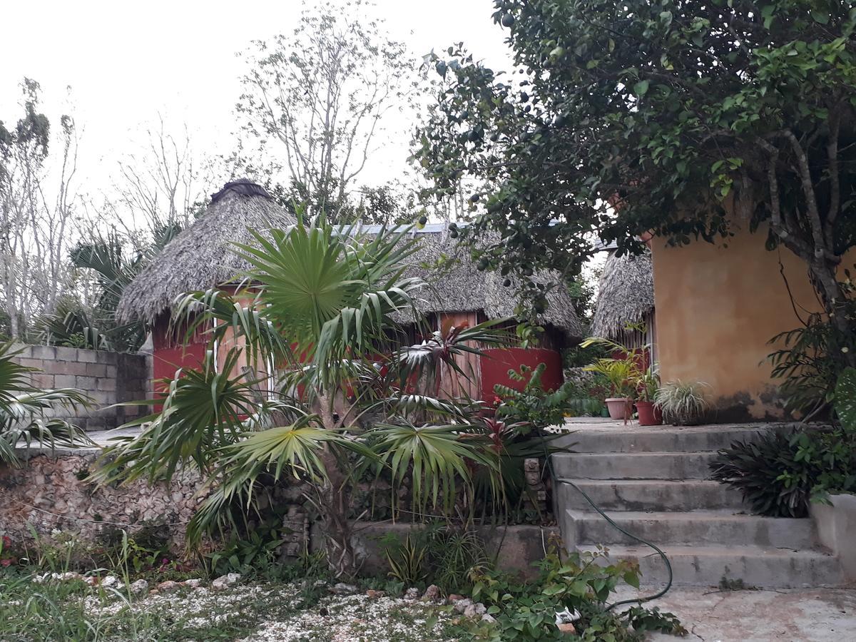 El Chac Mool Bed & Breakfast Santa Elena Exterior foto